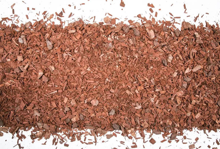 Farbiges Rindenmulch